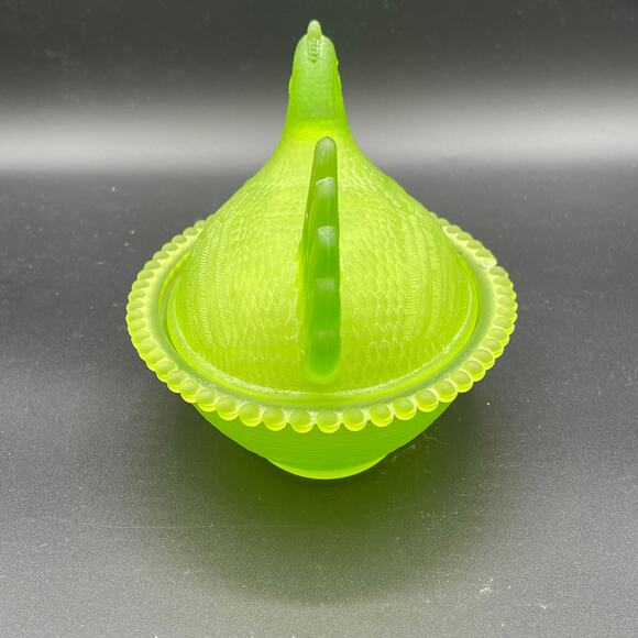 Vtg. Indiana Glass Satin Lime Green Nesting Hen Chicken Candy Dish - Picture 3 of 15